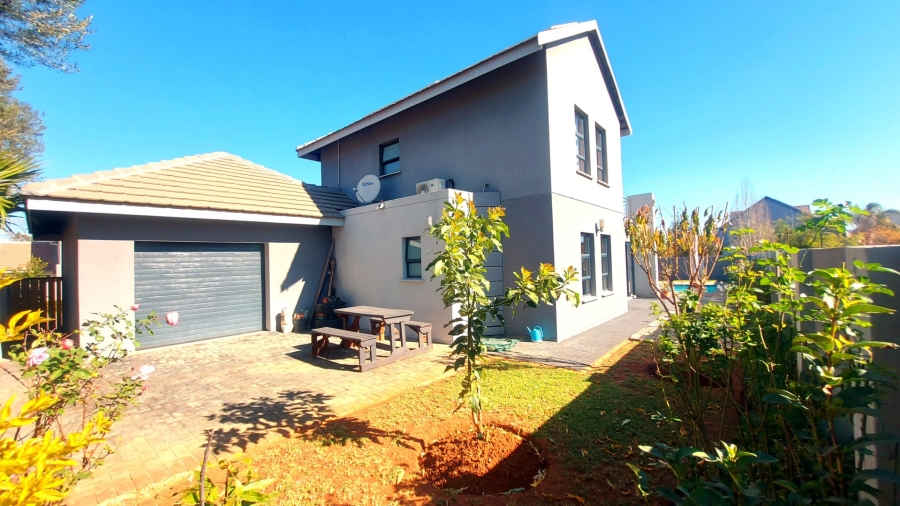 4 Bedroom Property for Sale in Melodie North West